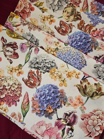 TESSUTO Bohemian Spring Limited Edition met Hortensias -