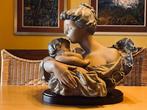 Lladró - José Luis Alvarez - sculptuur, Cherish - 44 cm -, Antiquités & Art