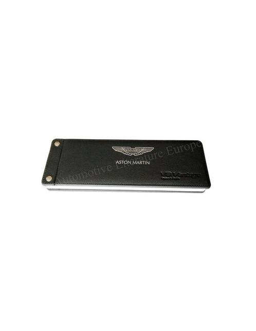 2015 ASTON MARTIN V8 VANTAGE INSTRUCTIEBOEKJE DUITS, Auto diversen, Handleidingen en Instructieboekjes, Ophalen of Verzenden