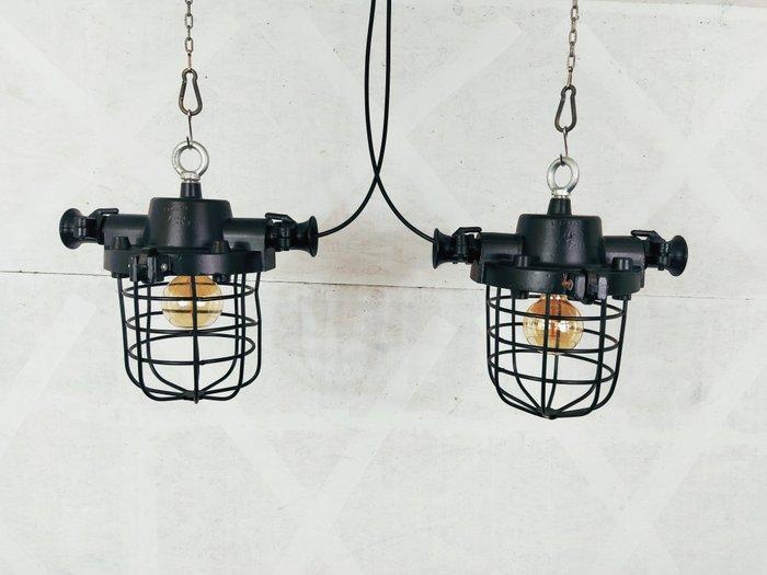 Plafondlamp (2) - Aluminium, Metaal, Antiquités & Art, Antiquités | Assiettes décoratives & Carrelages