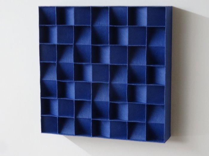 Hans Meeuwsen - 2025 - 76 Indisch blauw minimalistisch, Antiek en Kunst, Kunst | Designobjecten