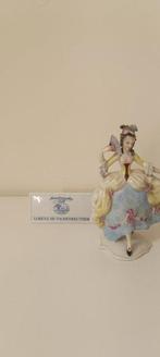 Hutschenreuther - Figuur - Dama in costume - Porselein