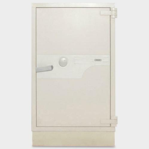 Hadak kluis, lichtgrijs, 138 x 72 cm, incl. 3 legborden, Huis en Inrichting, Kasten | Roldeurkasten en Archiefkasten, Gebruikt