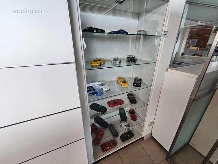 miniatuur autos (22x) waaronder MASERATI,..., Huis en Inrichting, Overige Huis en Inrichting, Ophalen