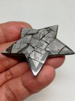 Etoile Muonionalusta en Opale Welo. IJzer meteoriet - 14.77, Verzamelen, Mineralen en Fossielen