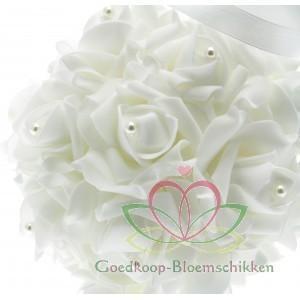 Pomander foamrosebal wit met pareltjes 12 cm. foam rosebal, Hobby en Vrije tijd, Knutselen, Nieuw