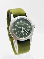 Hamilton - Khaki 9415A 33mm Green Dial Hand-winding Mens, Handtassen en Accessoires, Horloges | Heren, Nieuw
