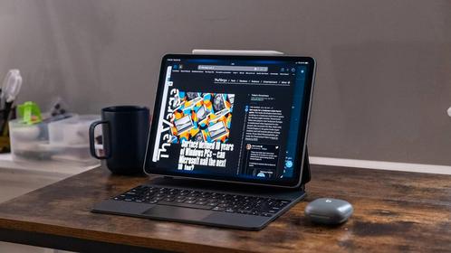 Apple iPad Pro 6 12.9 inch zwart 2000GB (2TB) Wifi (4G) +, Computers en Software, Apple iPads, Nieuw, Ophalen of Verzenden