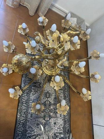 Lustre - Bronze beschikbaar voor biedingen