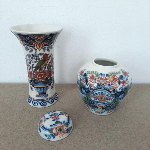 Tichelaar, Makkum - Vaas (2) - Aardewerk - en gemberpot, Antiek en Kunst, Antiek | Glaswerk en Kristal