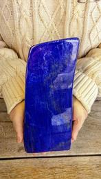 Lapis lazuli - Gepolijste diamant - felblauwe steen -