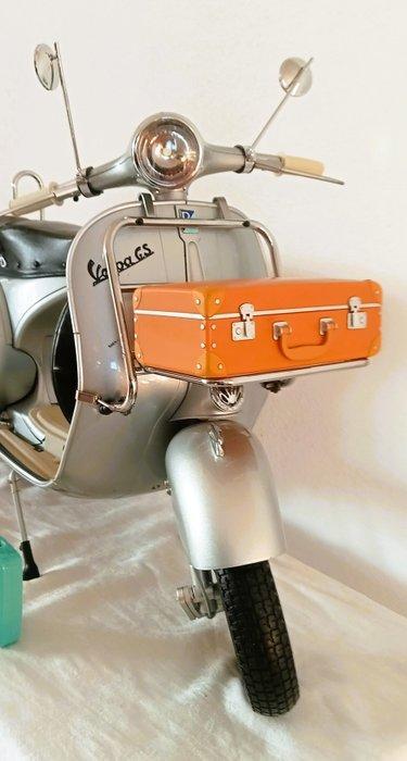 Vespa 1/3 - Modelauto - 150 - GS 1956, Hobby en Vrije tijd, Modelauto's | 1:5 tot 1:12