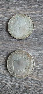 Nederland, Wereld. Diverse munten, waaronder een aantal, Postzegels en Munten