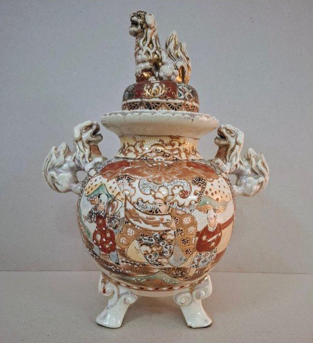 dekselvaas - Aardewerk - Japan - Japanse Satsuma-pot, Antiek en Kunst, Antiek | Overige Antiek