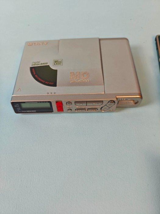 Sony - MZ-R37 + Minidisc new Draagbare minidisc, Audio, Tv en Foto, Radio's