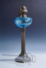 Olielamp - Stylish oil lamp with blue glass - Glas, Messing, Antiquités & Art, Curiosités & Brocante