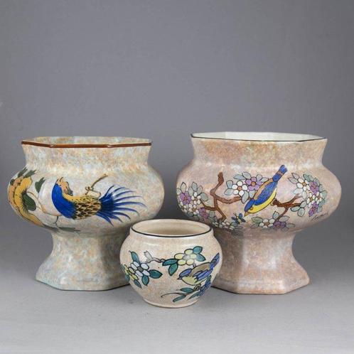 Antoine Dubois/ Mons Pottery - Jardinière (3) - Trois, Antiek en Kunst, Kunst | Designobjecten