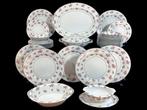 Noritake - Service de table (36) - Porcelaine