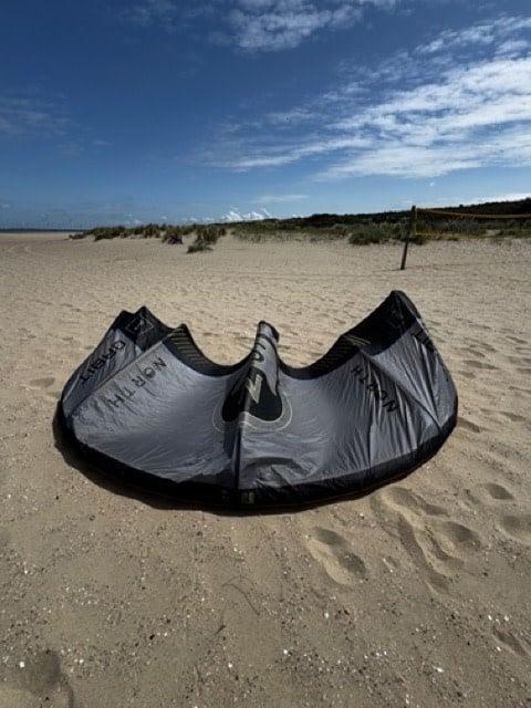 North Orbit Ultra Kite 9.0, Watersport en Boten, Kitesurfen, Kite, Gebruikt, 9 m²