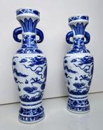 Vase (2) - Superbe ensemble de vases chinoiserie bleus -