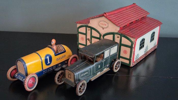 Lehmann - Blikken speelgoed - Garage Including Sedan Car and, Antiek en Kunst, Antiek | Speelgoed