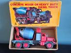 SSS Toys - Blikken speelgoed - Rare Large MiB Concrete Mixer, Antiek en Kunst