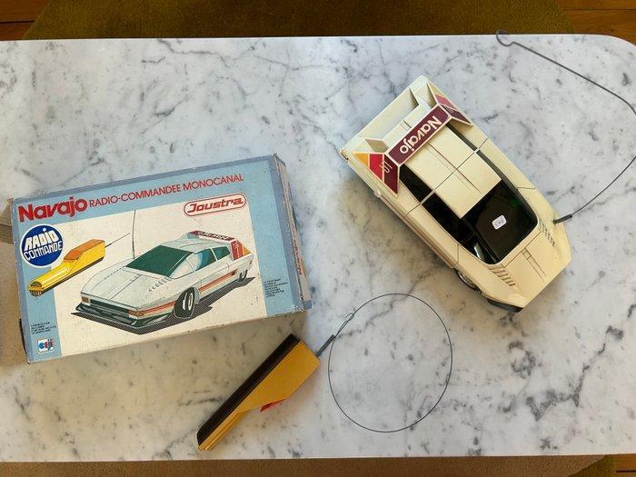 Joustra - Speelgoedauto R/C Monocanal Navajo - 1970-1980 -, Antiek en Kunst, Antiek | Overige Antiek