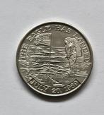 De medaille bevat metaal van de ruimtevaartuigen Eagle en, Antiek en Kunst