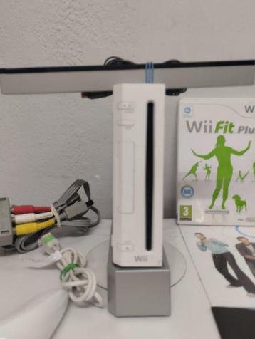 Nintendo - Wii - with accessories and Wii Fit Plus -, Games en Spelcomputers, Nieuw