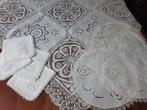 Nappe avec fine broderie Richelieu et dentelle - Housse de, Antiek en Kunst
