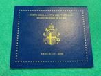 Vaticaan. Year Set (FDC) 2002, Postzegels en Munten