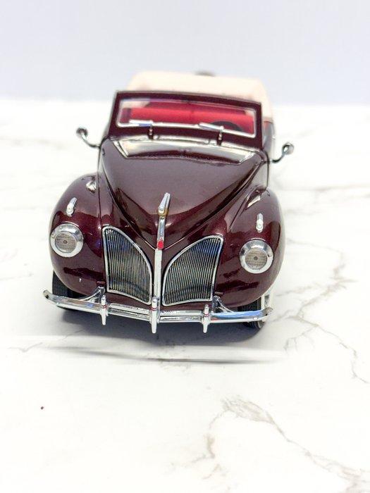 Franklin Mint 1:24 - Modelauto - 1941 Lincoln Continental, Hobby en Vrije tijd, Modelauto's | 1:5 tot 1:12
