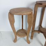 Bijzettafel - Eik - Twee bijzet / plantentafels, Antiek en Kunst