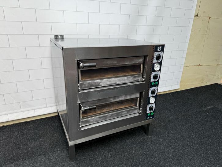 Cuppone tiziano pizzaoven, Zakelijke goederen, Horeca | Keukenapparatuur, Gebruikt, Ovens, Microgolfovens en Steamers, Ophalen of Verzenden