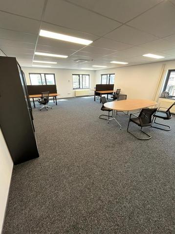 Complete Kantoorinrichting Refurbished/Nieuw Meubilair beschikbaar voor biedingen