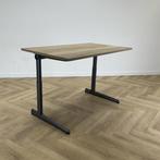 Ahrend  zit-sta  (max 90 cm hoogte) elektrisch bureau 140x80, Huis en Inrichting, Bureaus, Elektrisch, Gebruikt, Stabureau