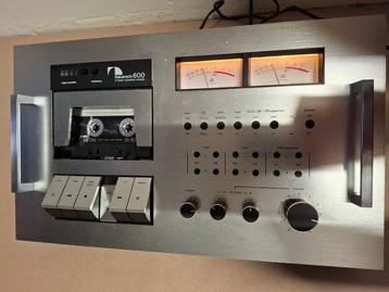 Exclusive Nakamichi 600 Silver - with dust cover and