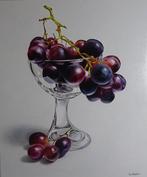 Roi Passarini - grapes in the glass