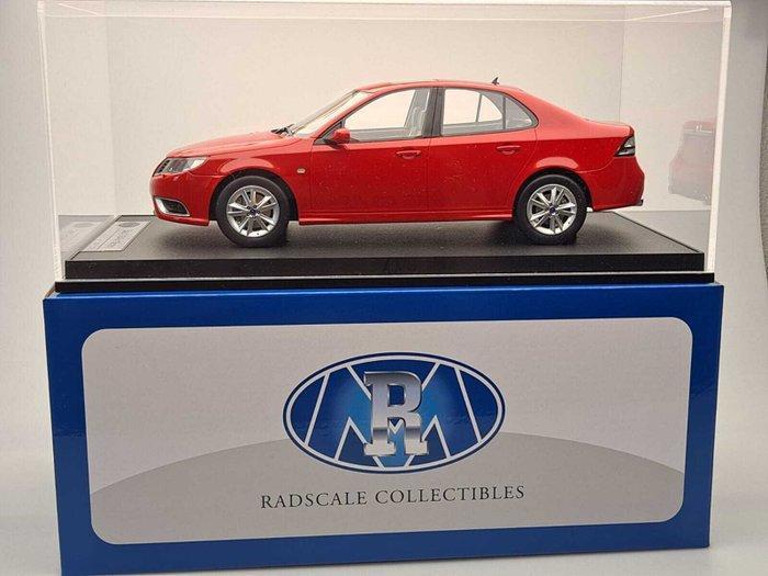 Radscale 1:18 - Modelauto - Saab 9-3 Aero sedan - 2008 -, Hobby en Vrije tijd, Modelauto's | 1:5 tot 1:12