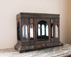 Meuble cabinet sur pied - Bronze, Fer, Laiton - Cabinet