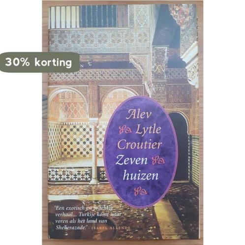 Zeven huizen 9789024538317 A. Lytle Croutier, Boeken, Romans, Gelezen, Verzenden