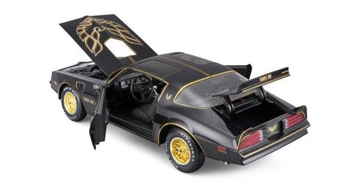 Maisto 1:18 - Coupé miniature - Pontiac Firebird Trans AM, Hobby en Vrije tijd, Modelauto's | 1:5 tot 1:12