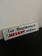 Vintage Frans toonbankbord – “Les Baptêmes d’Héloin,, Antiquités & Art
