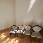 Fauteuil - Bois - Un ensemble de quatre chaises de salle à, Antiquités & Art