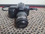 Nikon F50 + AF NIKKOR 35-105mm / tokina AF 100-300mm /, Audio, Tv en Foto, Nieuw