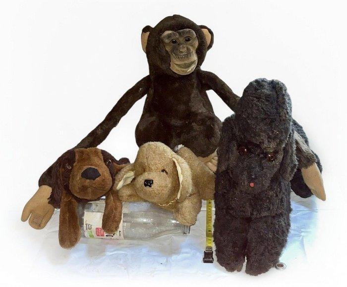 Chiltern Hugmee - « Trudy STYL ? »- … Basset, caniche,, Antiquités & Art, Antiquités | Jouets
