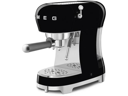 Smeg ECF02 - Espressomachine - 15 bar - Crème, Elektronische apparatuur, Koffiezetapparaten, Zo goed als nieuw, Verzenden