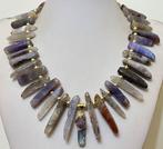 Collier en agate lilas (23 - 55 mm) avec pendentif en