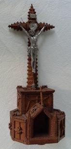 Antiek Crucifix - Hout - 1910-1920 - kruisbeeld Tramp Art -, Antiek en Kunst