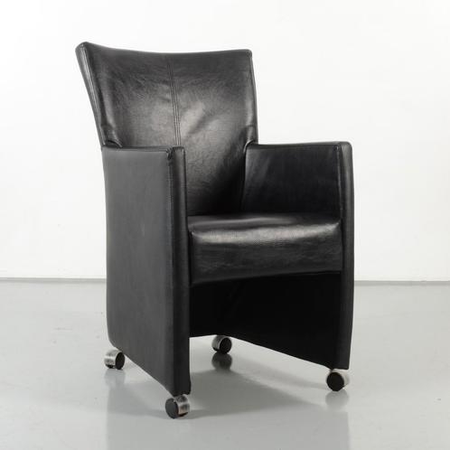 Frontseat fauteuil, zwart leder, verrijdbaar onderstel, Huis en Inrichting, Stoelen, Gebruikt, Ophalen of Verzenden